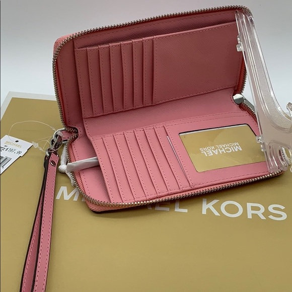 MICHAEL KORS MD ZA PHONE HOLDER WALLET Carnation - Picture 6 of 16